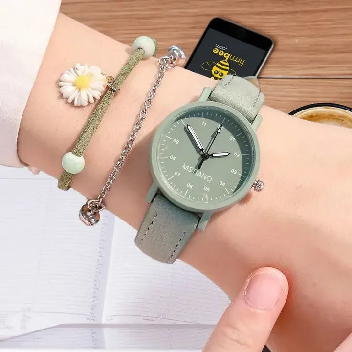 Quartz Woman Watches Waterproof